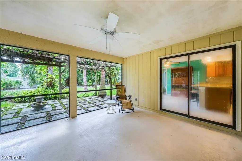 234 Mentor Drive Naples FL 34110