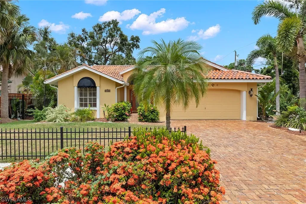 2764 Gladiola Street Fort Myers FL 33901