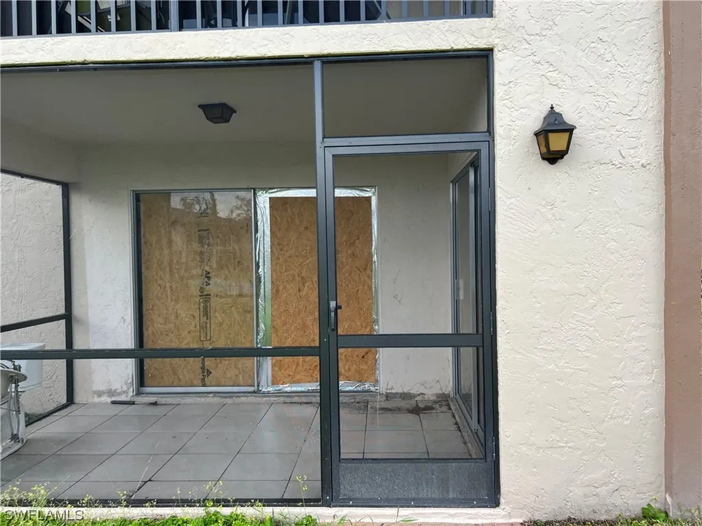 16881 Davis Road Fort Myers FL 33908