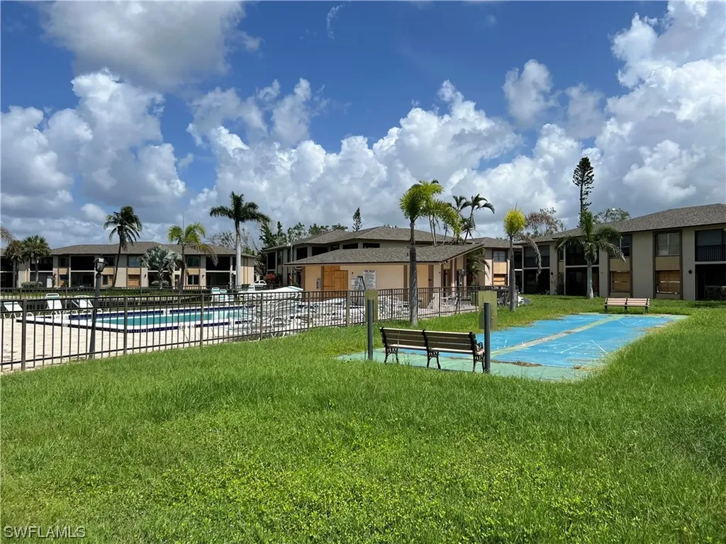 16881 Davis Road Fort Myers FL 33908