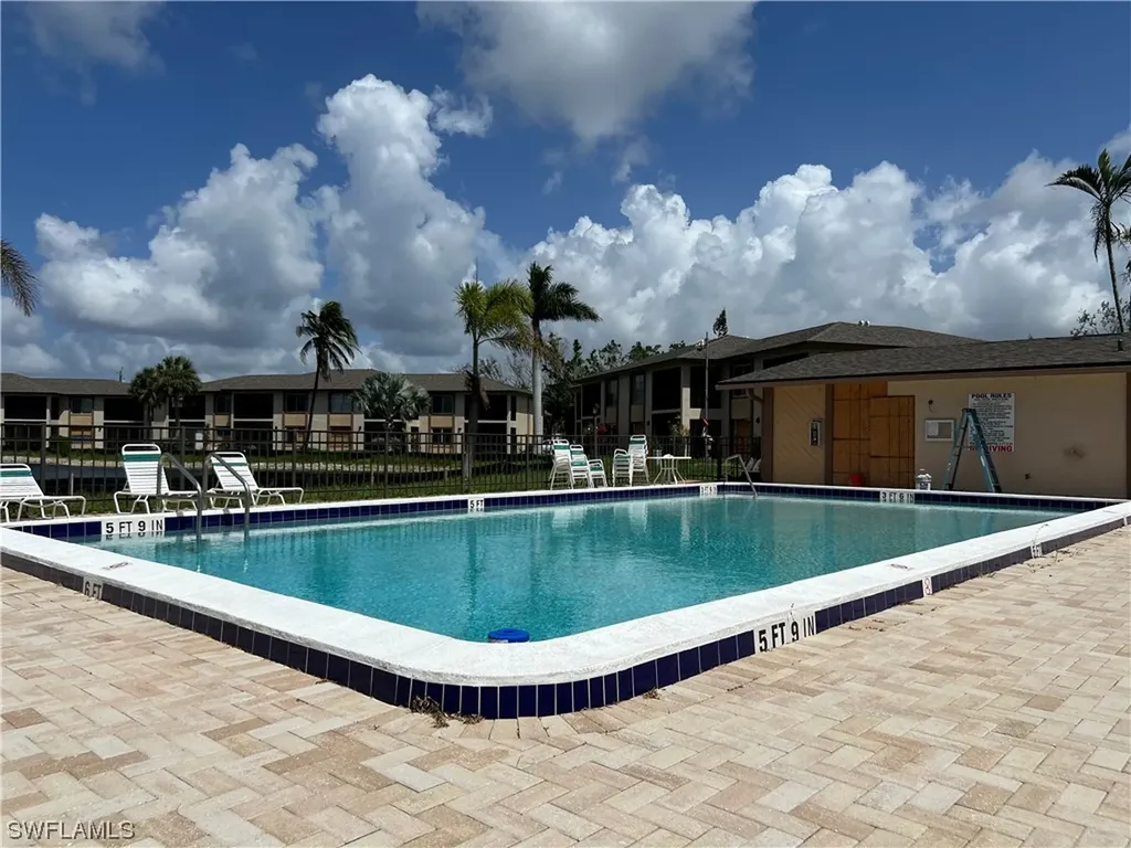 16881 Davis Road Fort Myers FL 33908