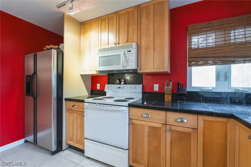 10190/194 Kentucky Street Bonita Springs FL 34135