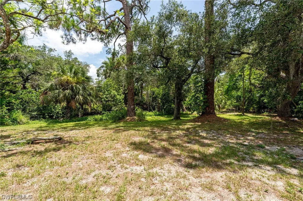 10190/194 Kentucky Street Bonita Springs FL 34135