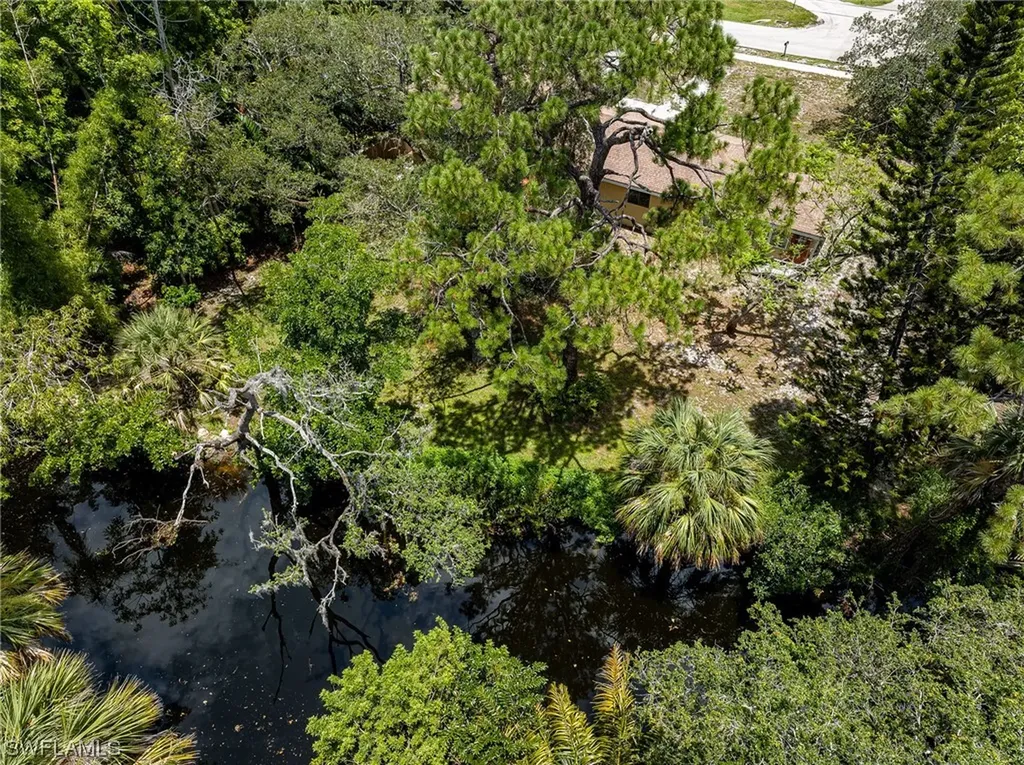 10190/194 Kentucky Street Bonita Springs FL 34135