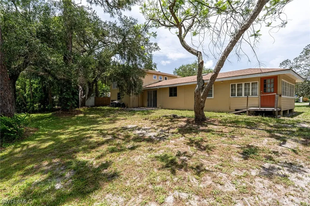 10190/194 Kentucky Street Bonita Springs FL 34135