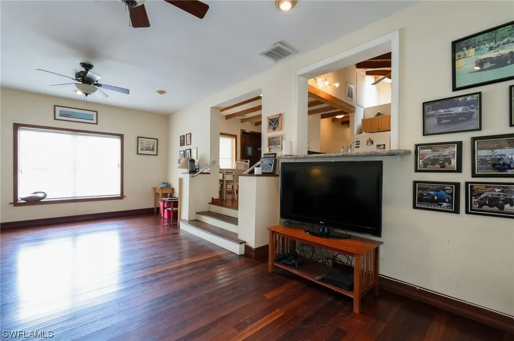10190/194 Kentucky Street Bonita Springs FL 34135