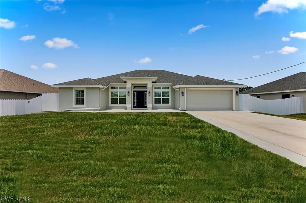 1947 Veronica Avenue Lehigh Acres FL 33972