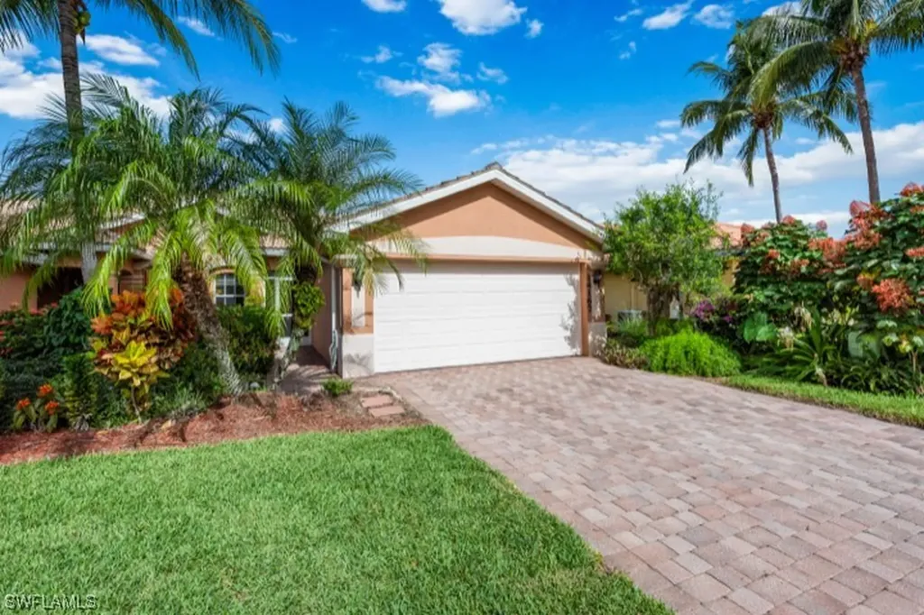 14167 Fall Creek Court Naples FL 34114
