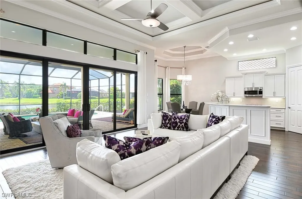 6344 Serano Way Naples FL 34113