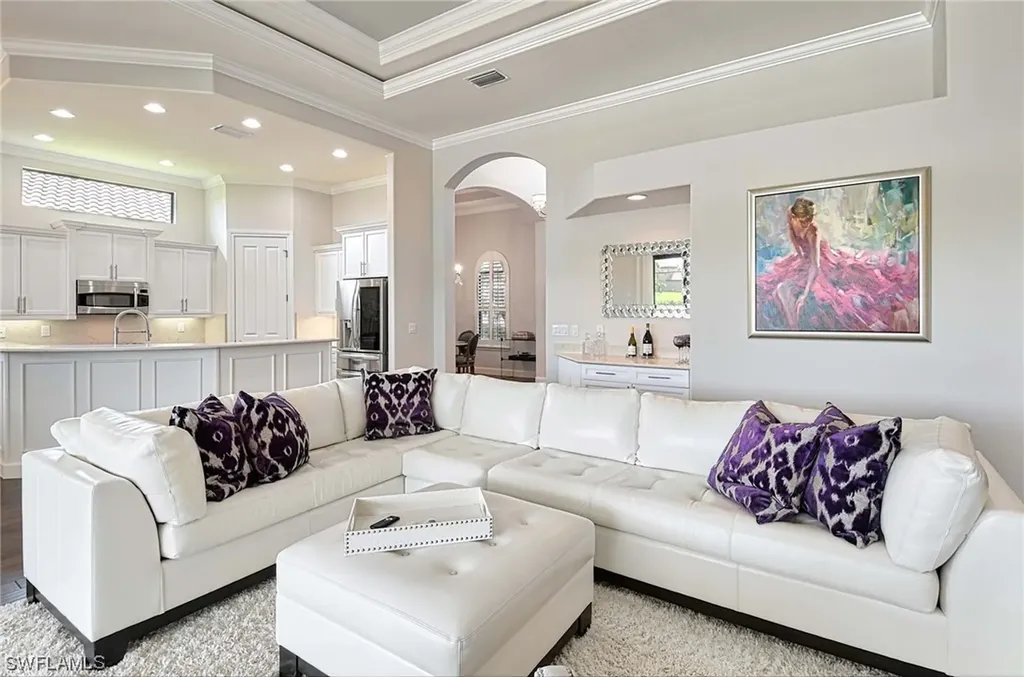 6344 Serano Way Naples FL 34113
