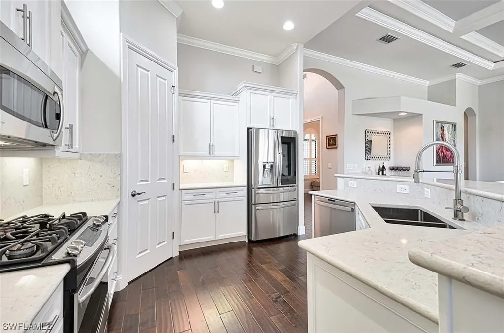 6344 Serano Way Naples FL 34113
