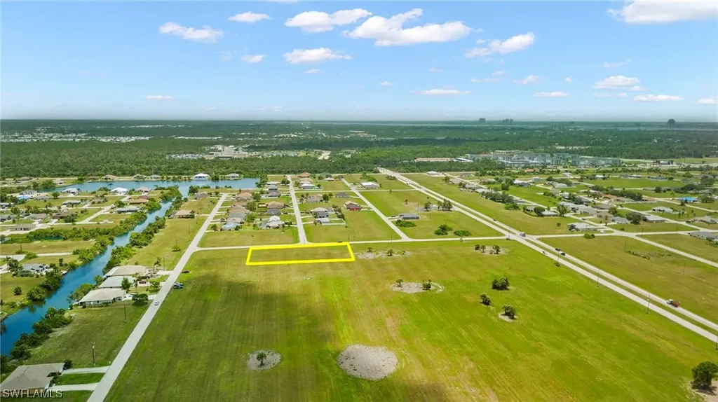 1704 NE 21st Street Cape Coral FL 33909