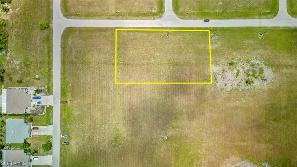 1704 NE 21st Street Cape Coral FL 33909