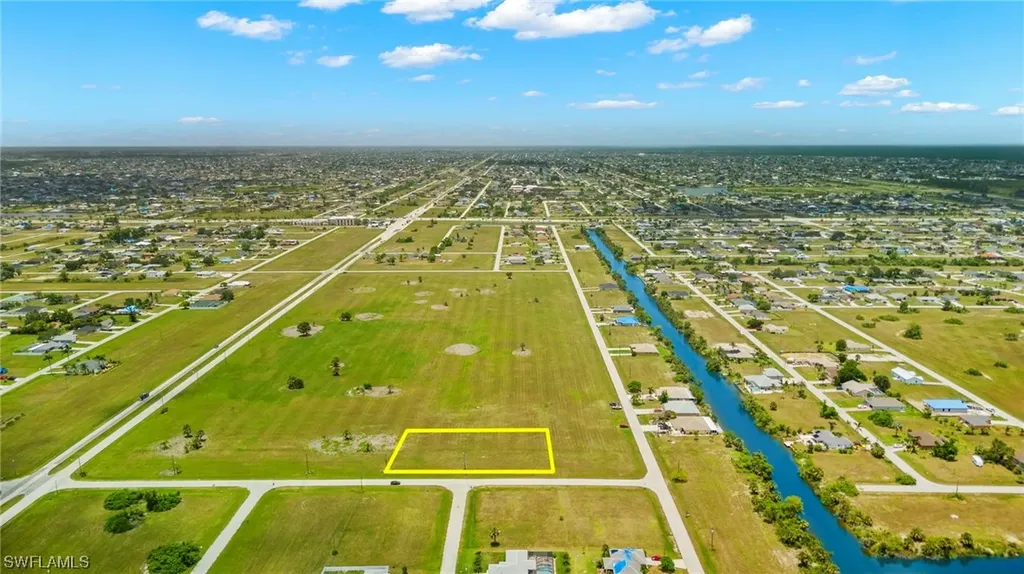 1704 NE 21st Street Cape Coral FL 33909