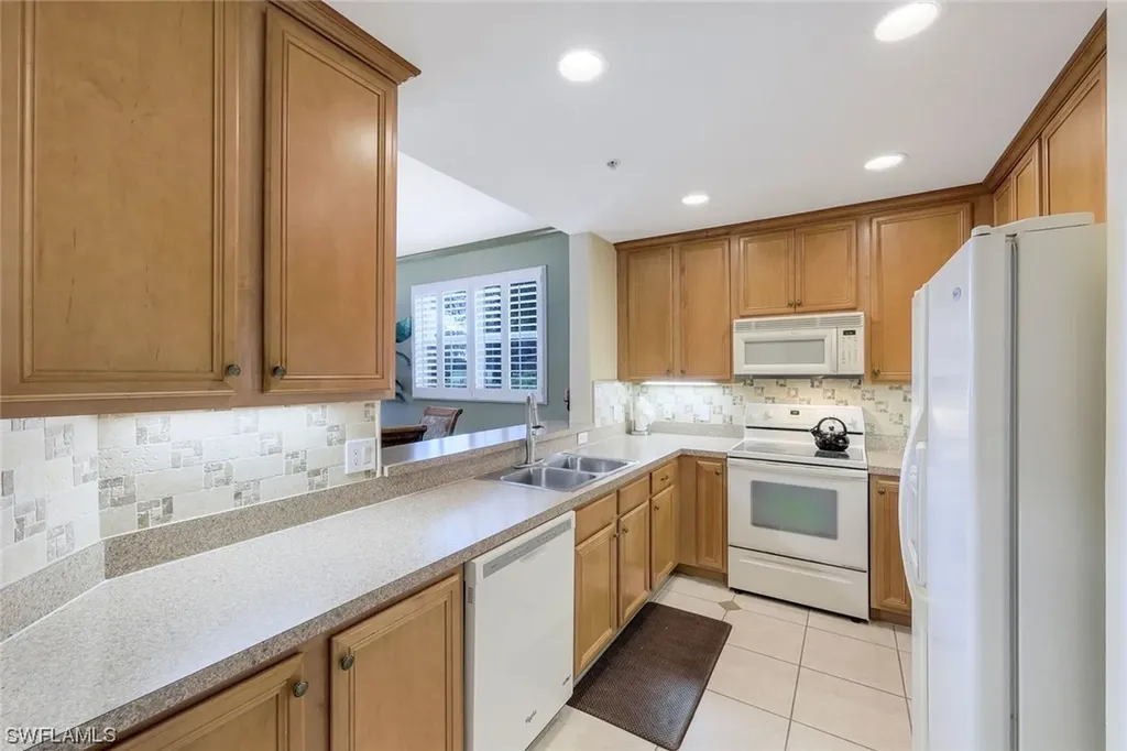 6816 Sterling Greens Place Naples FL 34104