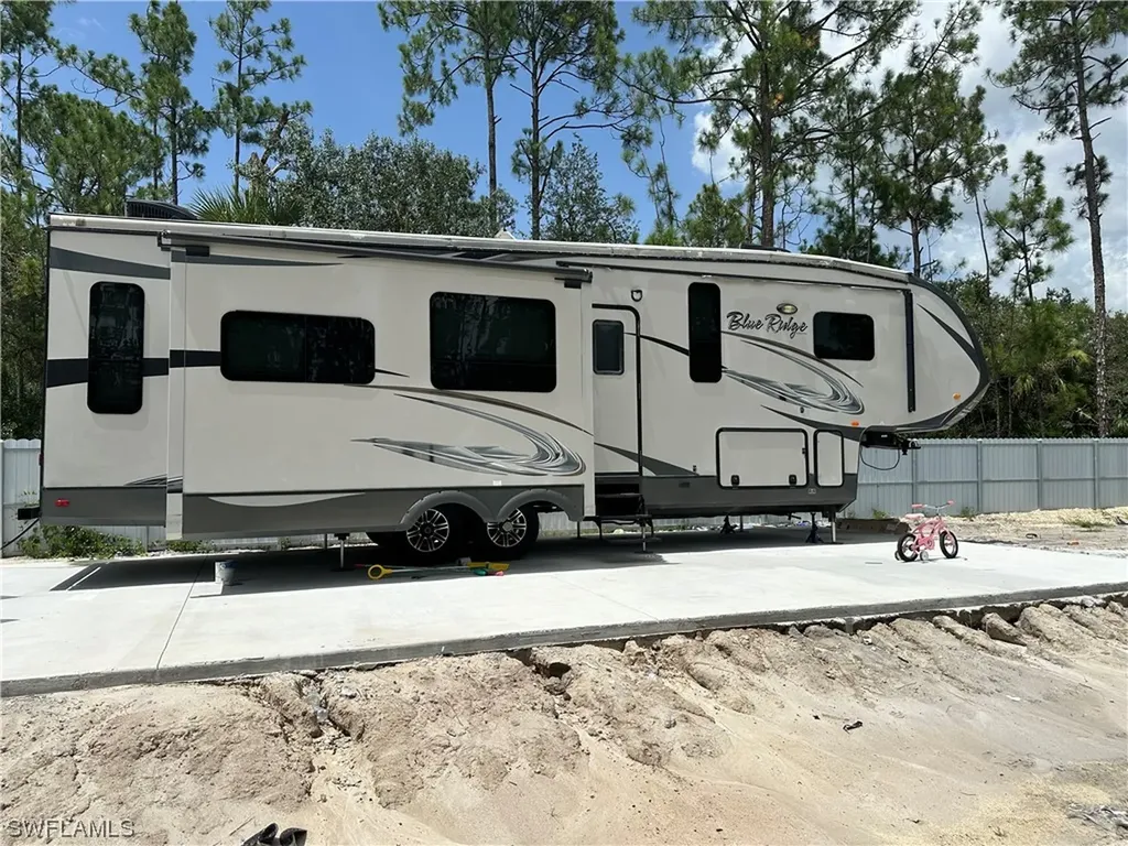 1215 Hamilton Avenue Lehigh Acres FL 33972