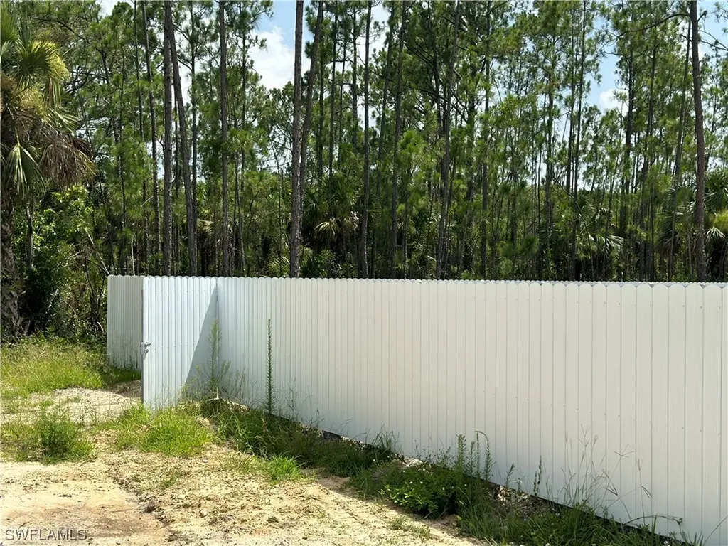 1215 Hamilton Avenue Lehigh Acres FL 33972