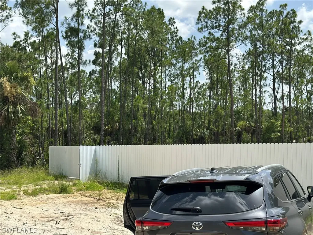 1215 Hamilton Avenue Lehigh Acres FL 33972