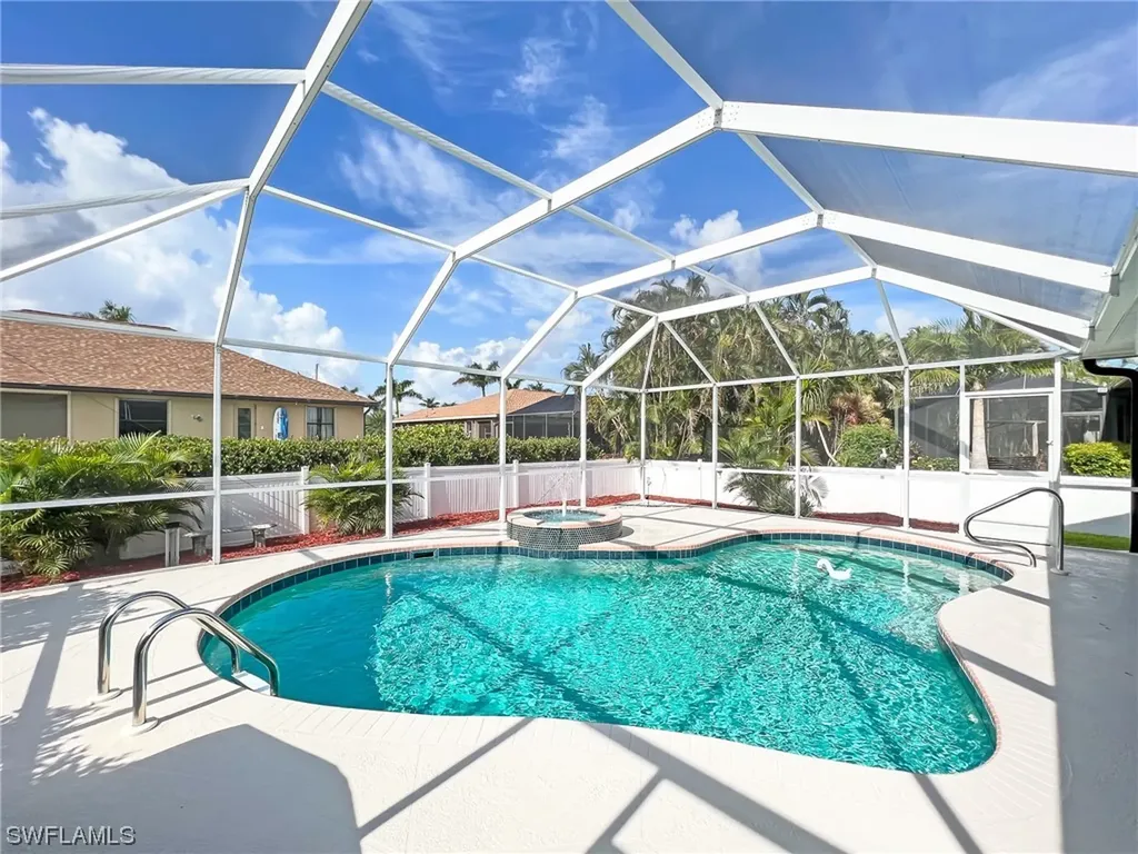 2522 SW 38th Street Cape Coral FL 33914