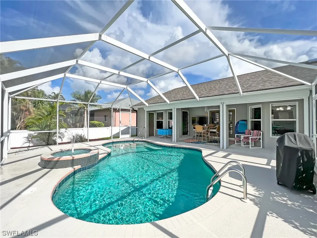 2522 SW 38th Street Cape Coral FL 33914