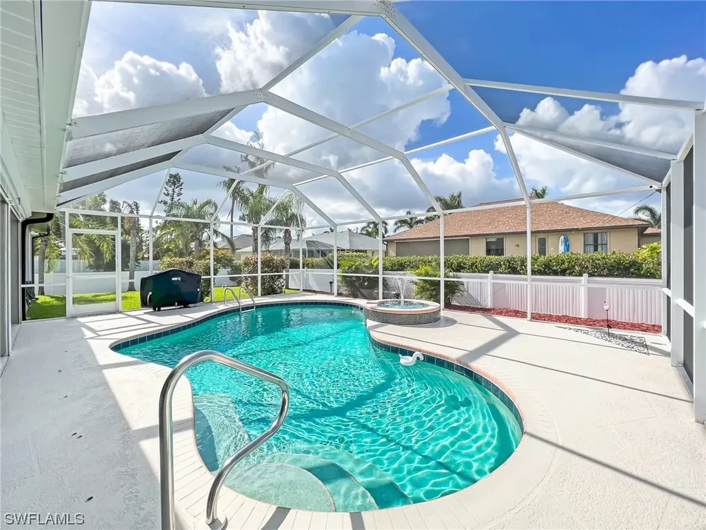 2522 SW 38th Street Cape Coral FL 33914