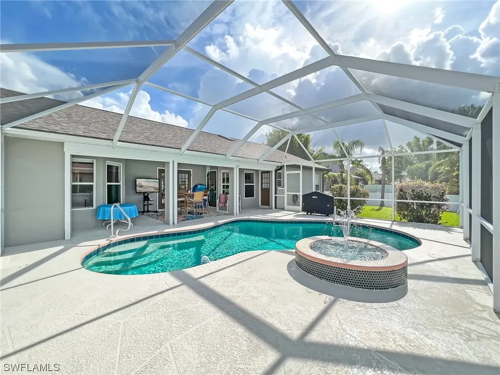 2522 SW 38th Street Cape Coral FL 33914
