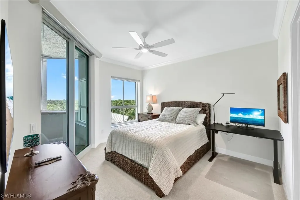 295 Grande Way Naples FL 34110