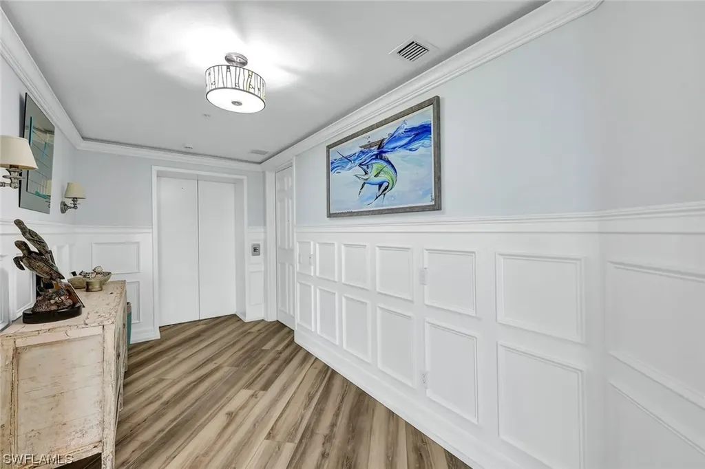 295 Grande Way Naples FL 34110