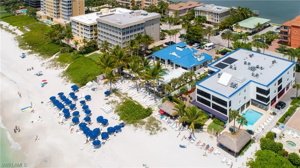295 Grande Way Naples FL 34110
