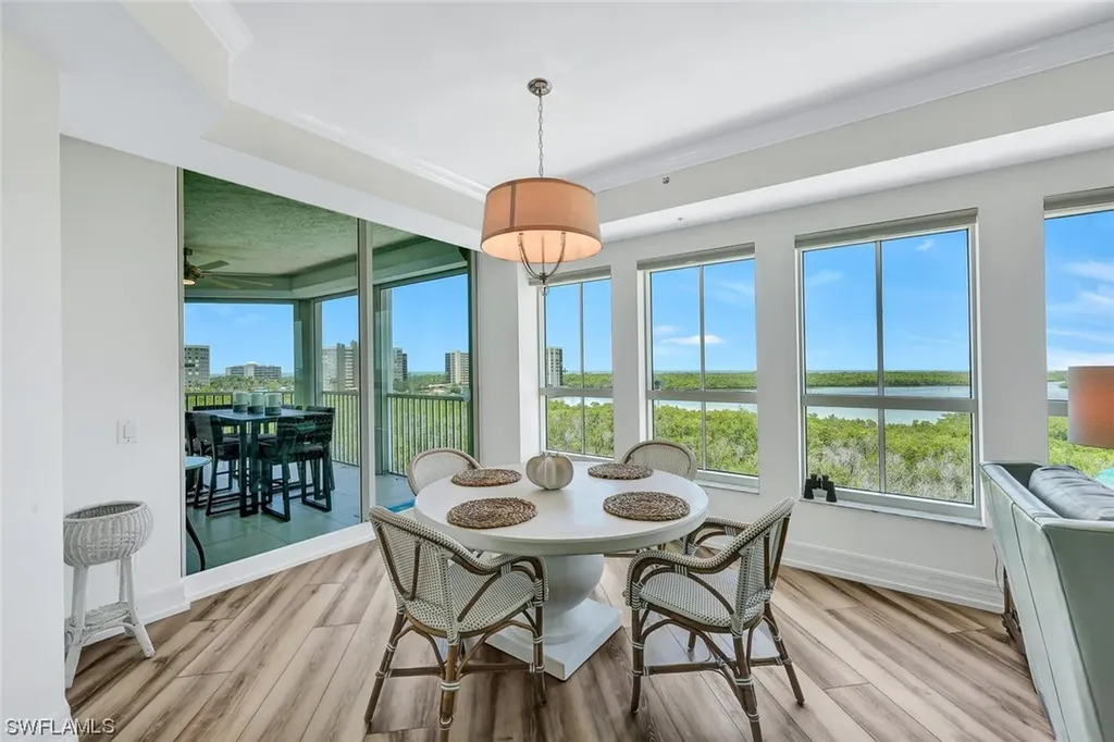 295 Grande Way Naples FL 34110