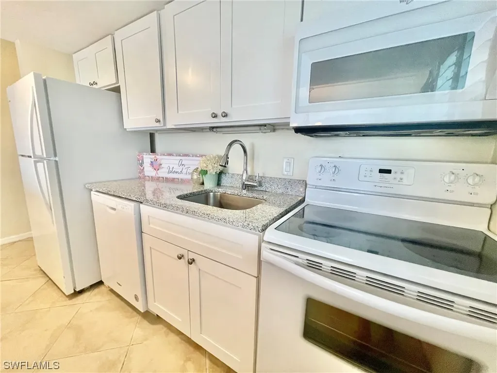 2521 Beach Villas Captiva FL 33924