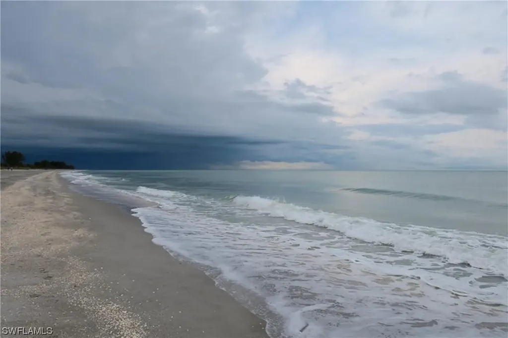 2521 Beach Villas Captiva FL 33924