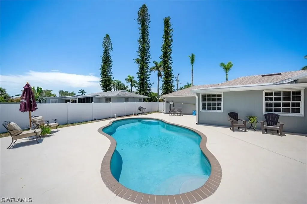 173 Tahiti Road Marco Island FL 34145