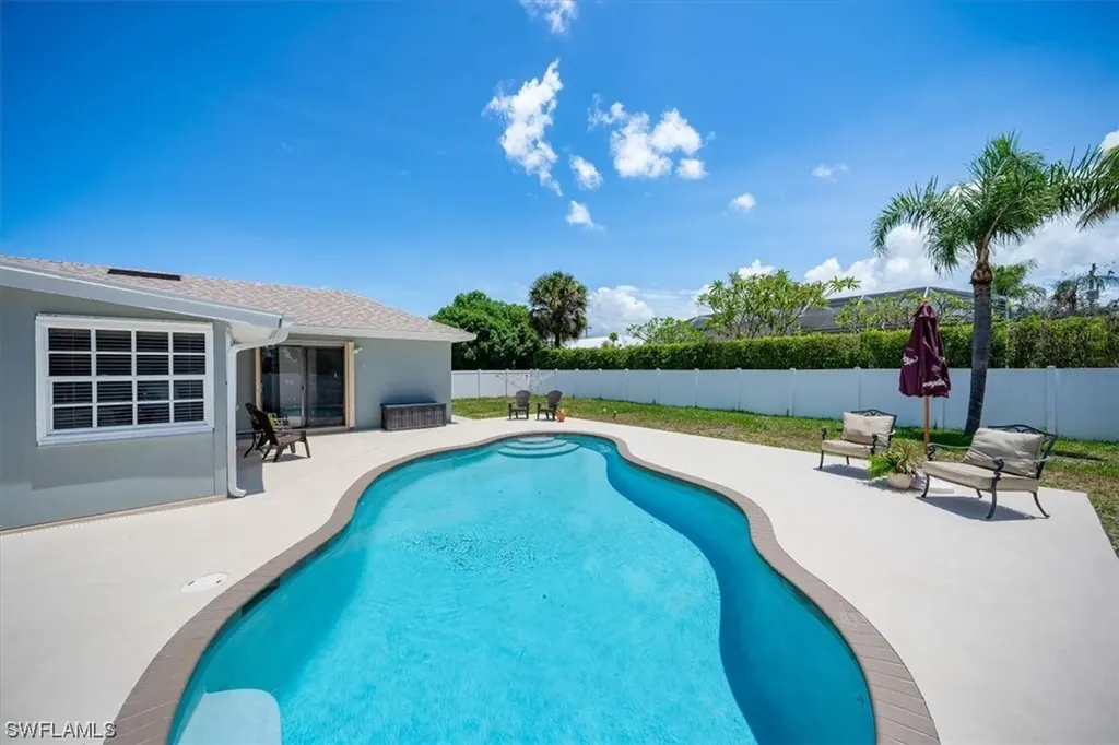 173 Tahiti Road Marco Island FL 34145