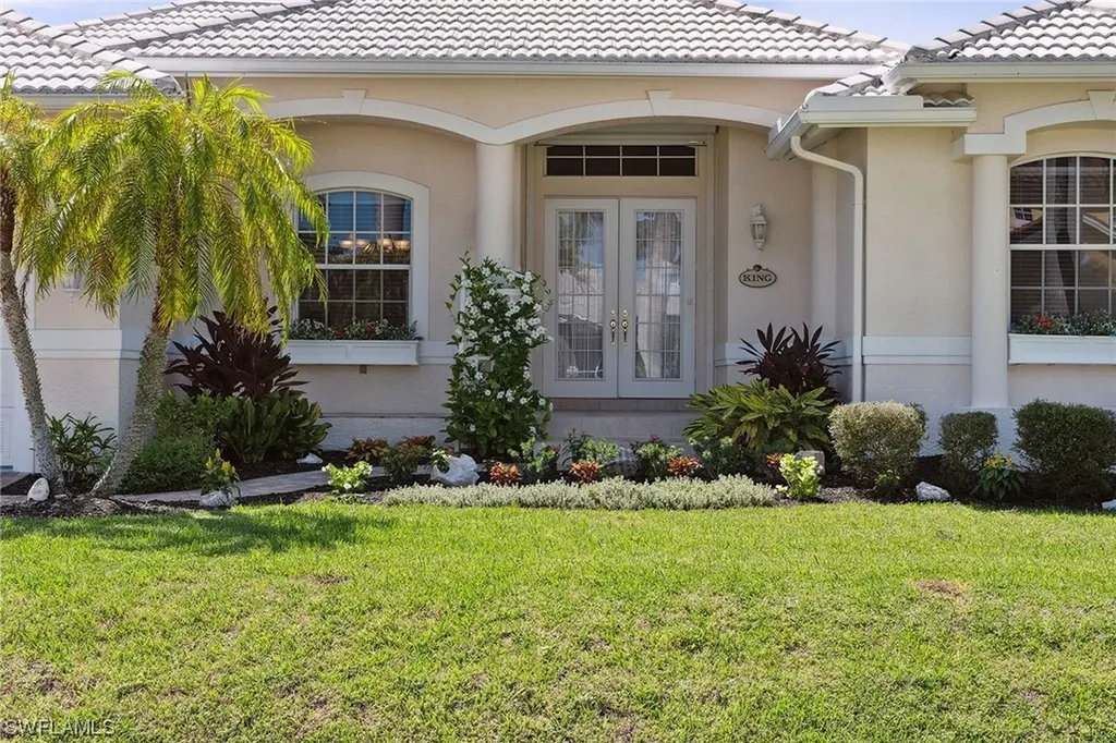 45 Algonquin Court Marco Island FL 34145