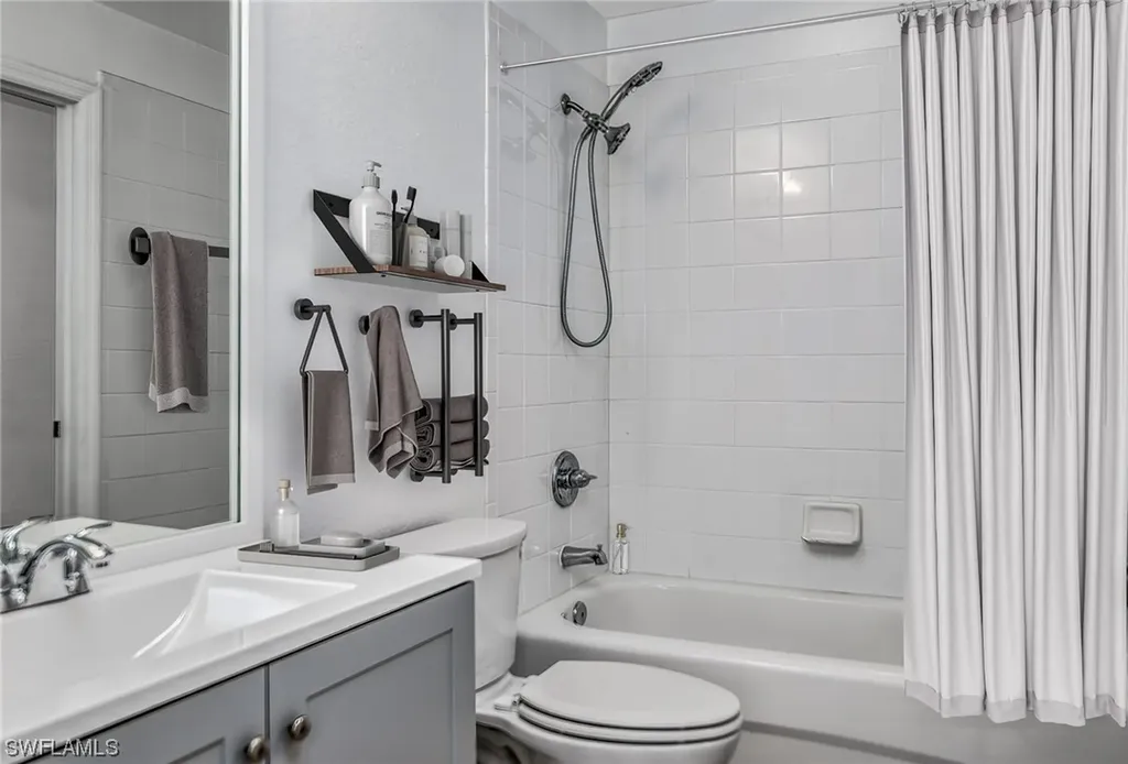 27119 Matheson Avenue Bonita Springs FL 34135
