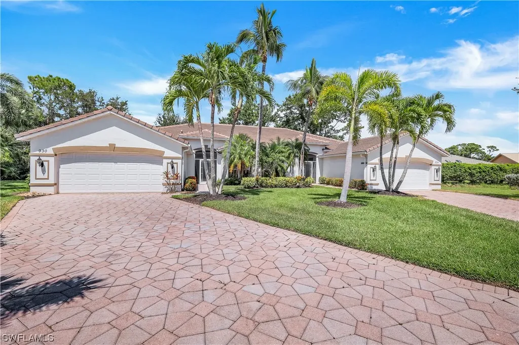930 Fairhaven Court Naples FL 34104