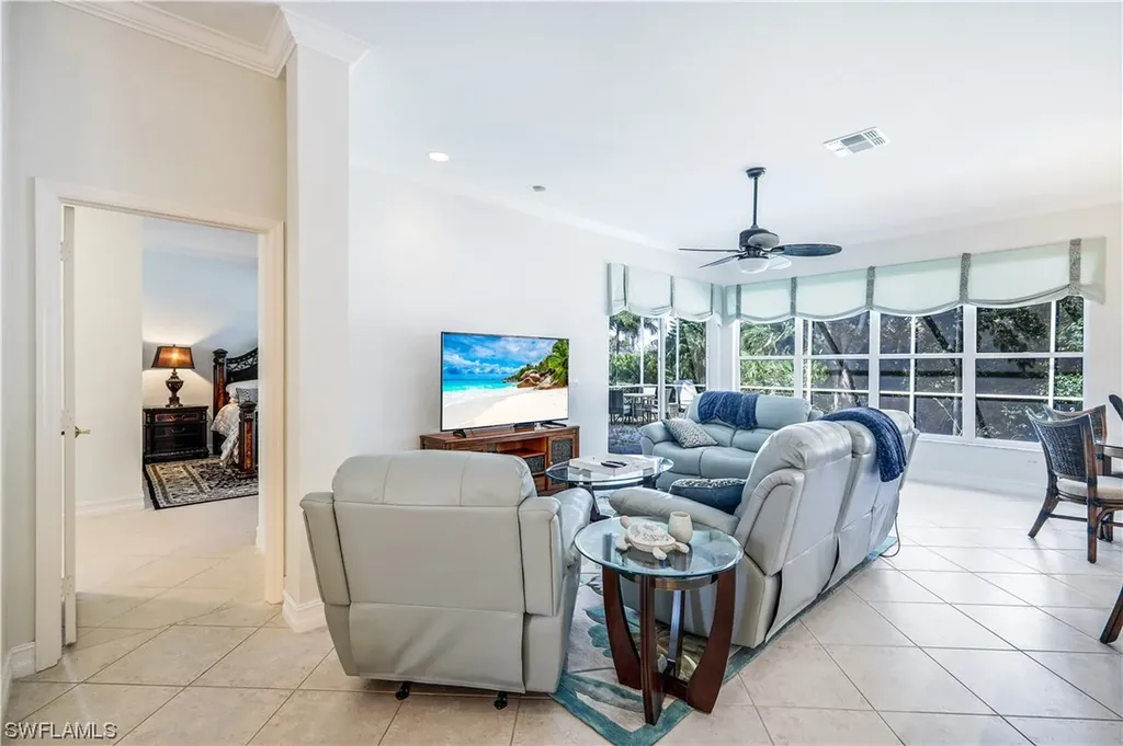 930 Fairhaven Court Naples FL 34104