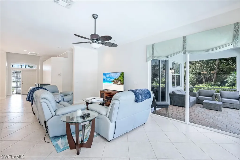 930 Fairhaven Court Naples FL 34104