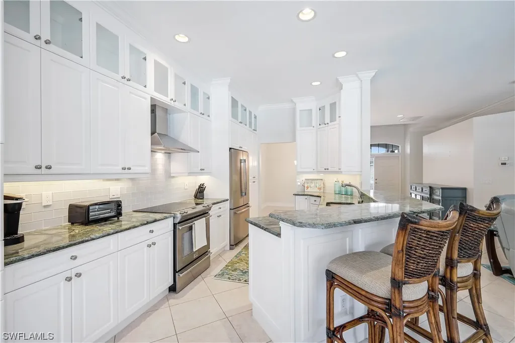 930 Fairhaven Court Naples FL 34104