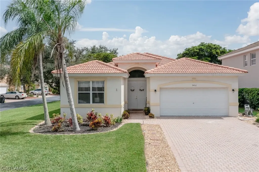 9452 Golden Rain Lane Fort Myers FL 33967