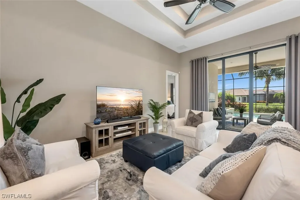 6550 Roma Way Naples FL 34113