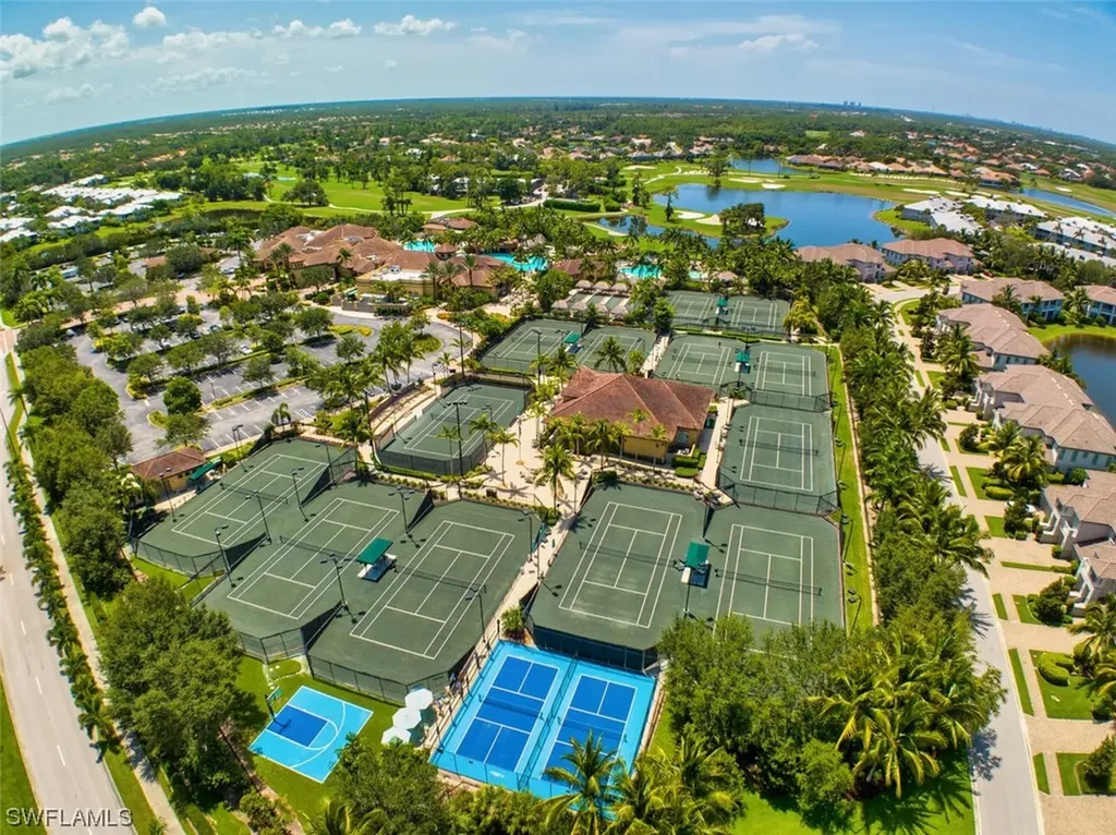 6550 Roma Way Naples FL 34113