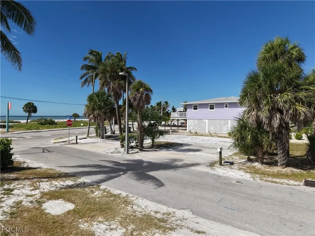 103-105 Hercules Drive Fort Myers Beach FL 33931