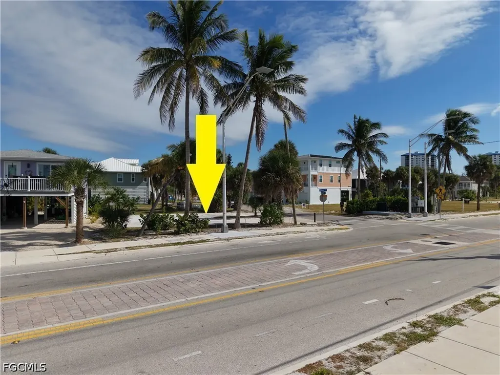 103-105 Hercules Drive Fort Myers Beach FL 33931