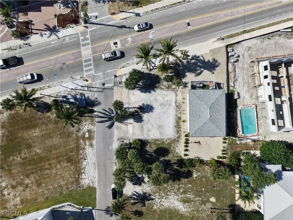 103-105 Hercules Drive Fort Myers Beach FL 33931