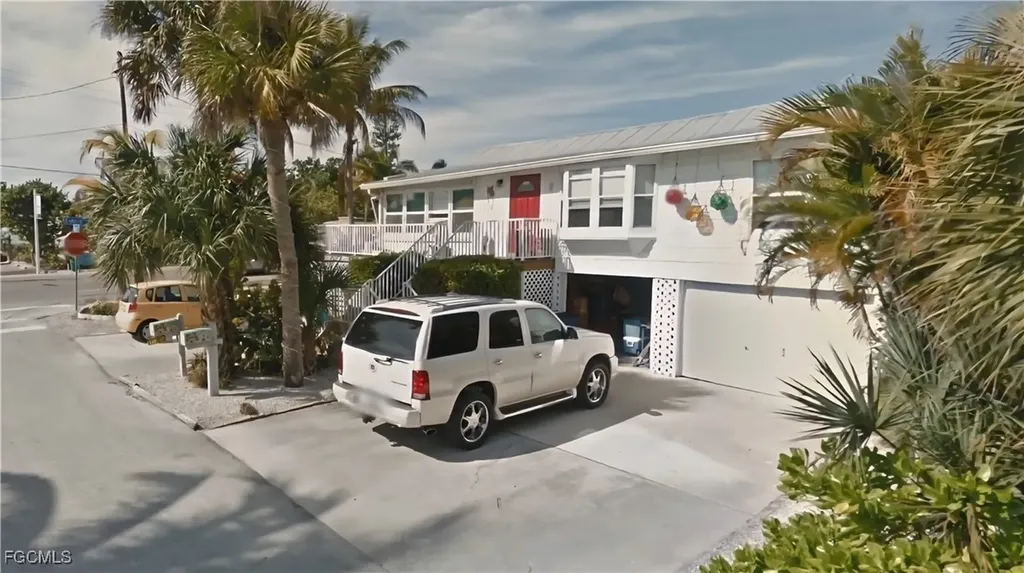 103-105 Hercules Drive Fort Myers Beach FL 33931