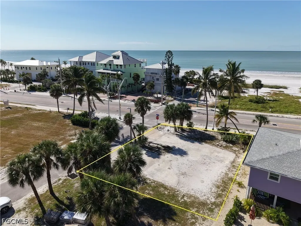 103-105 Hercules Drive Fort Myers Beach FL 33931