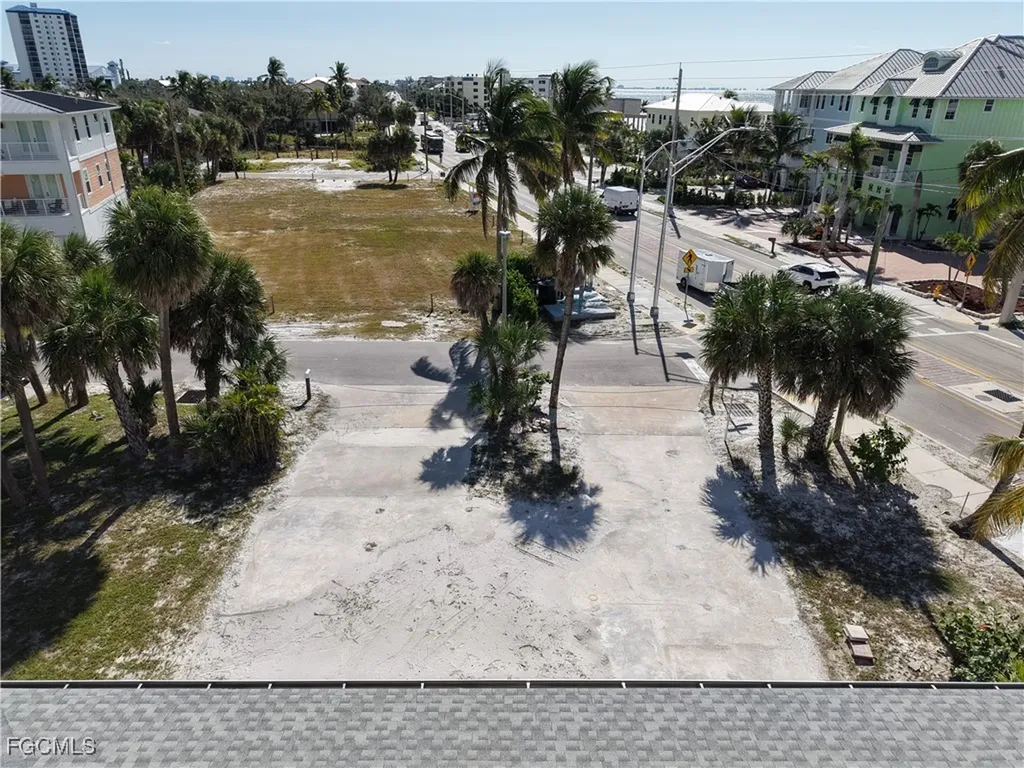 103-105 Hercules Drive Fort Myers Beach FL 33931