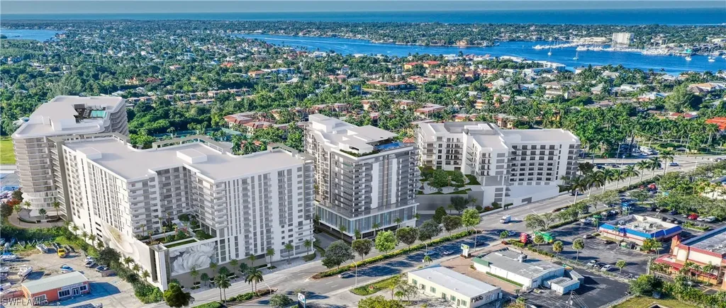 1925 Metropolitan Boulevard Naples FL 34112